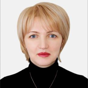 На фотографии Кикоть Инна Викторовна