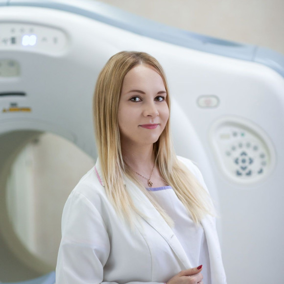 На фотографии Мальцева Алина Николаевна