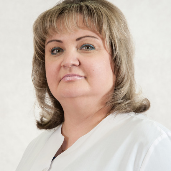 На фотографии Валынка Ольга Михайловна